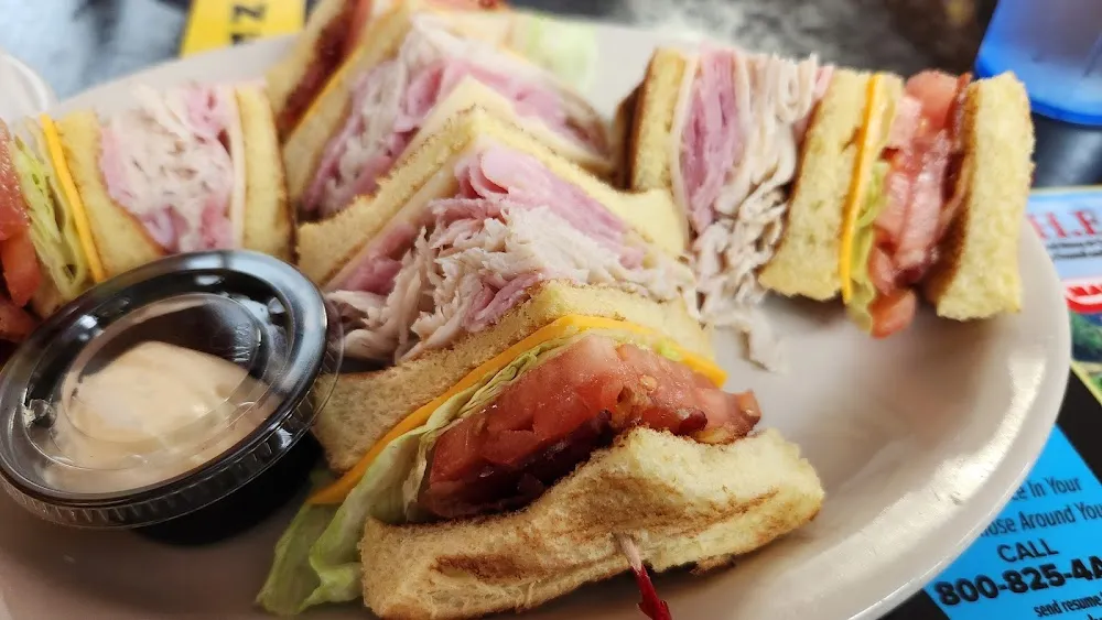 Club Sandwich w 1 Side